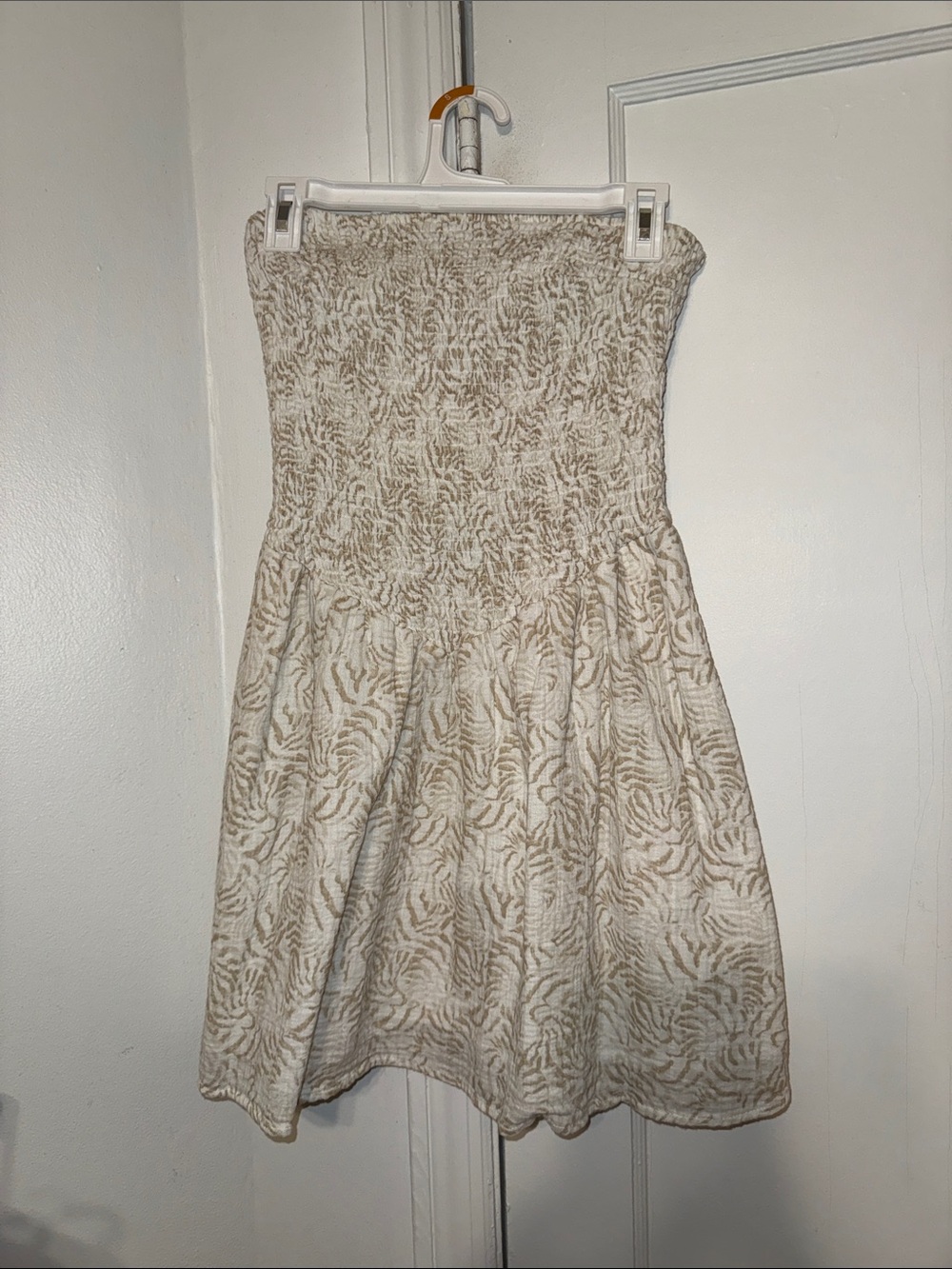 Universal Thread Strapless Smocked Mini Dress in Beige and White